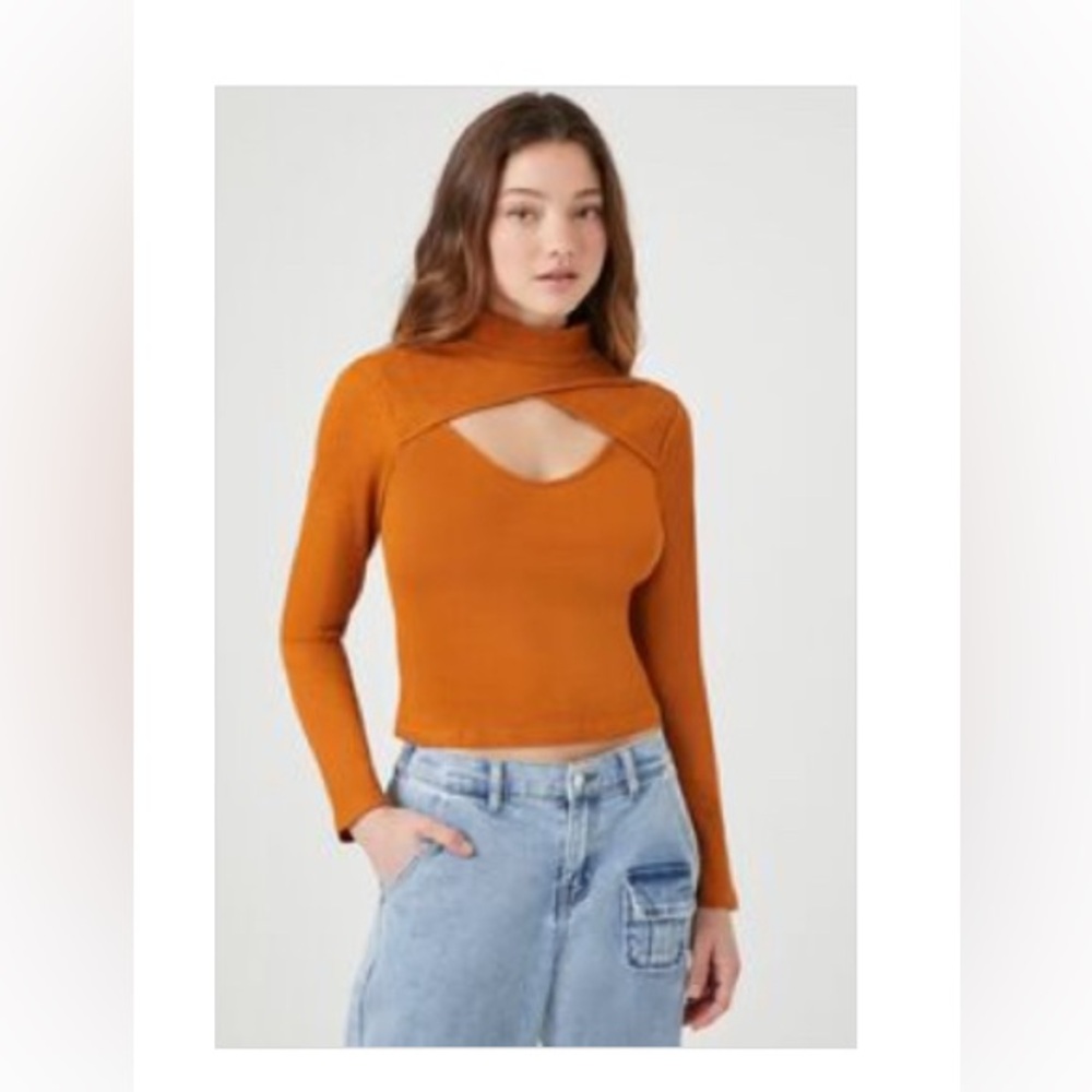 Keyhole Cutout Waffle Pattern Long Sleeve